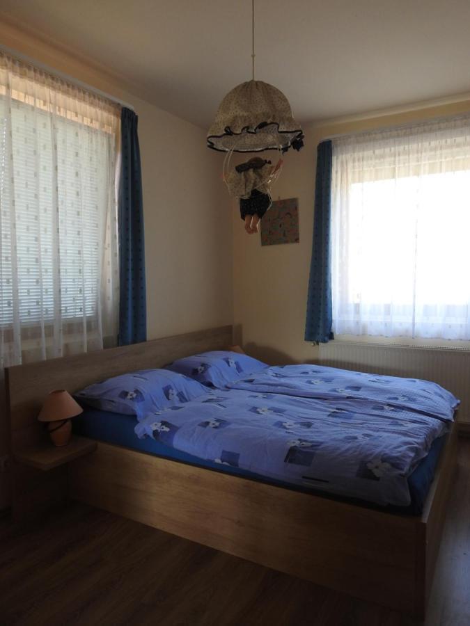 Petra Apartmanhaz Бадачоньтомай Экстерьер фото